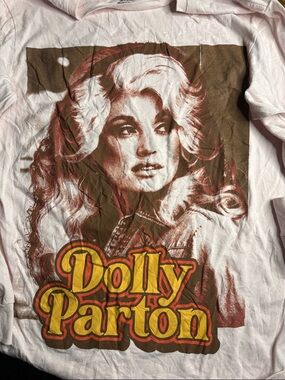 Dolly Parton Graphic Long Sleeve Tee - Pink